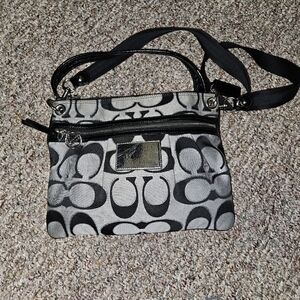 Coach Poppy Crossbody